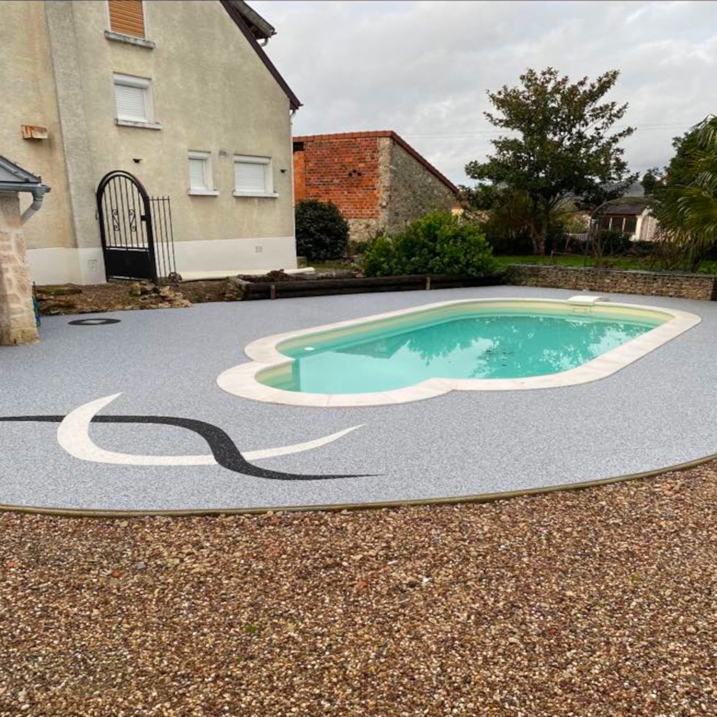 tour de piscines allees et terrasses marne51